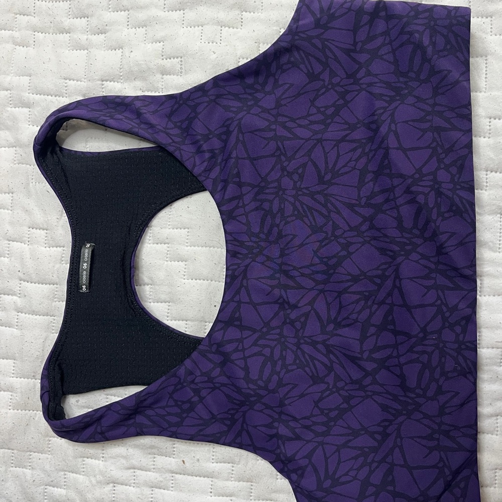 Oiselle Squared Up